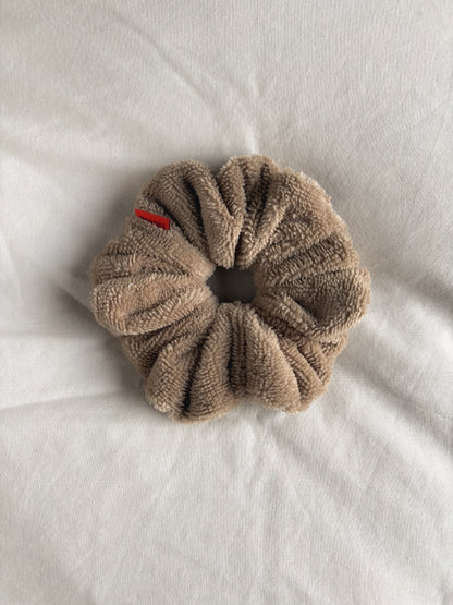 The bamboo spa scrunchie sand
